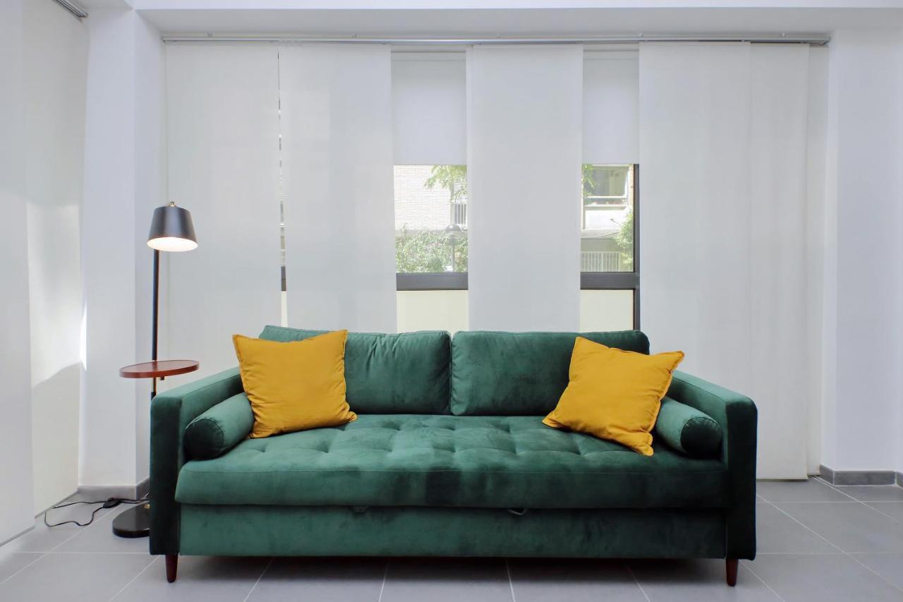 Piramide Charming Apartment Рим Екстериор снимка