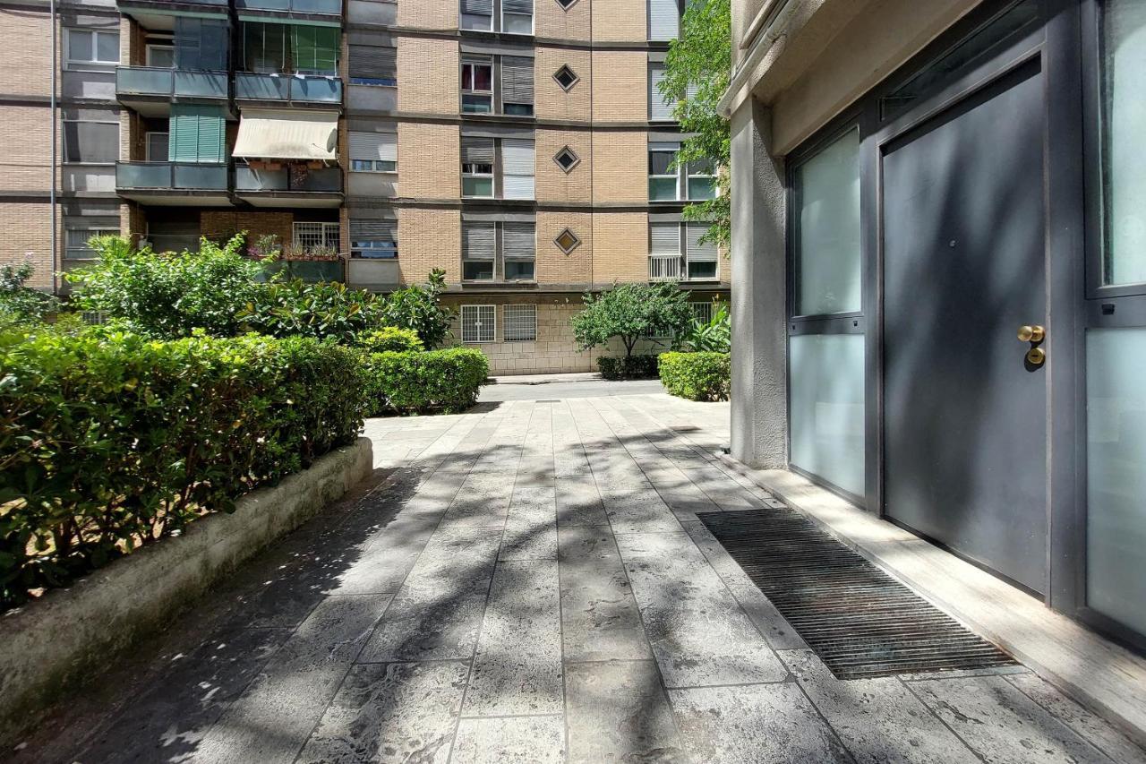 Piramide Charming Apartment Рим Екстериор снимка