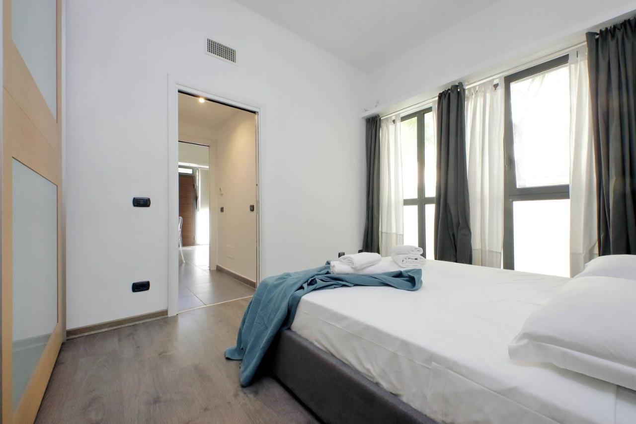 Piramide Charming Apartment Рим Екстериор снимка